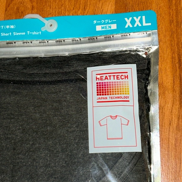MEN’S NWT Uniqlo Heattech Crew Neck Short Sleeve T-Shirt Dark Gray - Picture 5 of 10